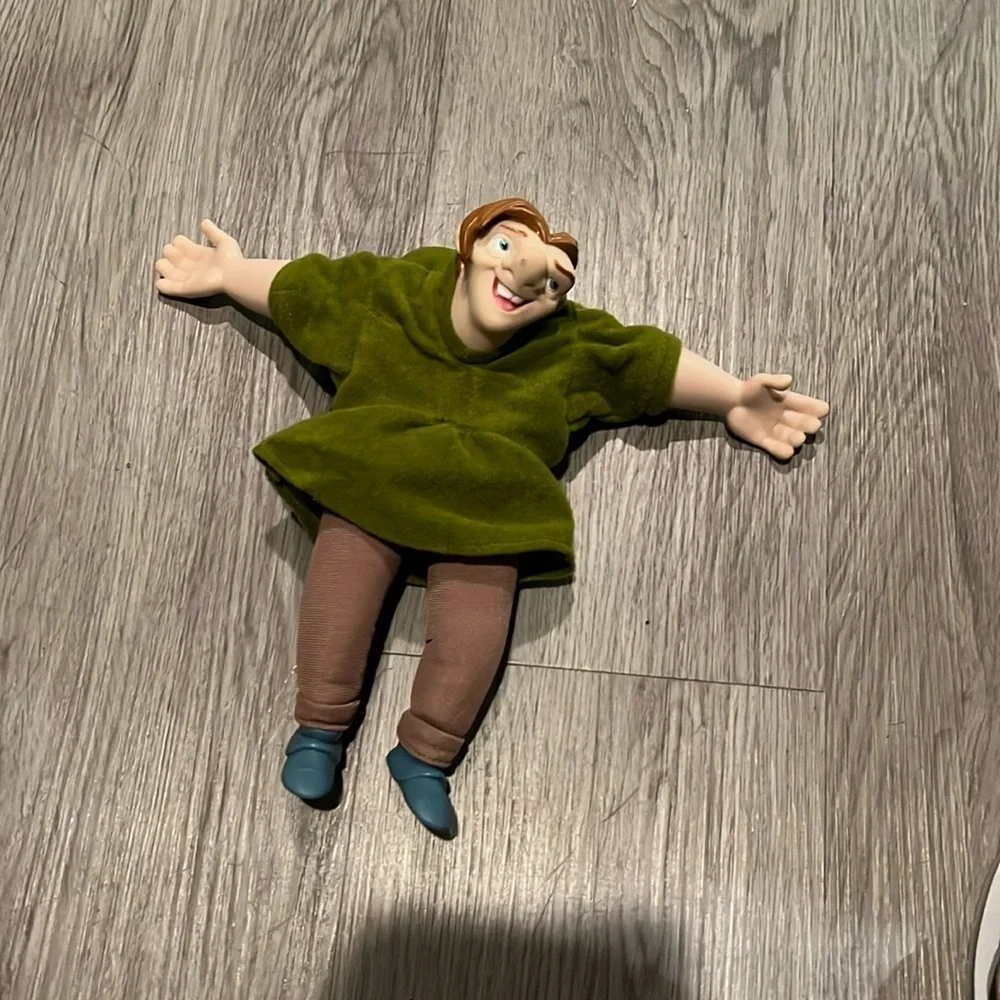 Green Plush Character Toy! Disney Hunchback 🙏💙